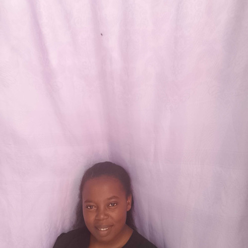 Lucia W. profile photo