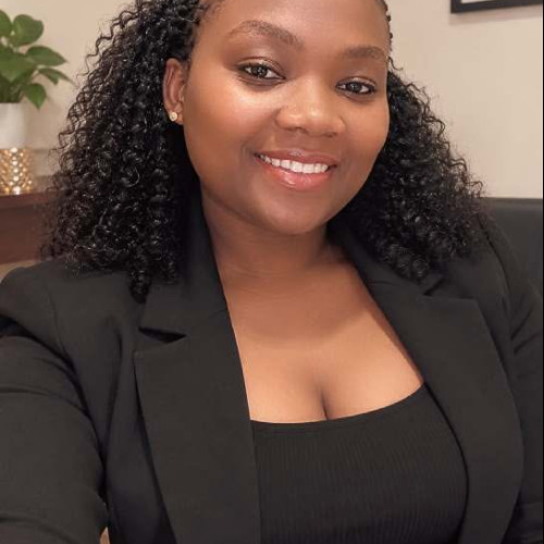 Gloria L. profile photo