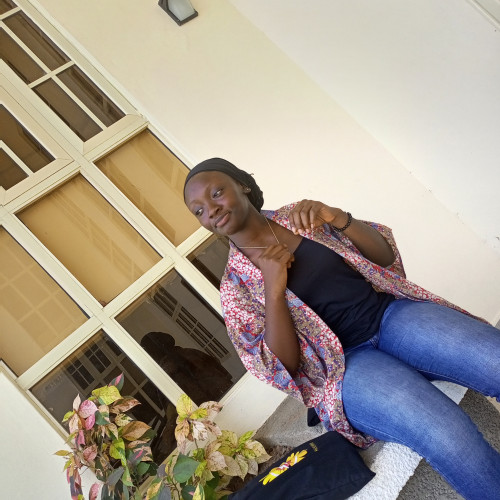 Sweet  L. profile photo