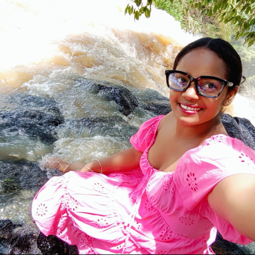 Niry5 R. profile photo