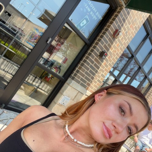 Serena  T. profile photo