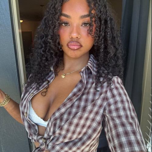 Everlyne  S. profile photo