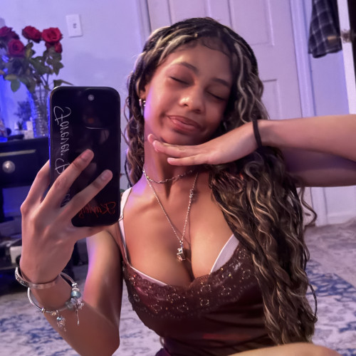 Kayleigh l. profile photo