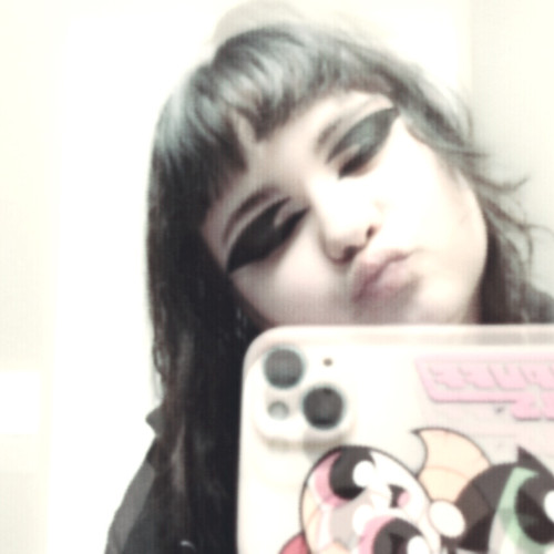 Hayli W.