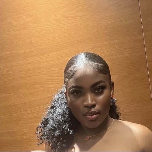 Mary J. profile photo