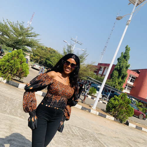 Nia R. profile photo