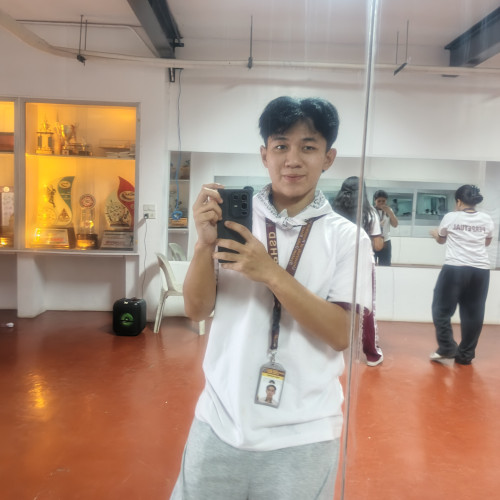 Lorenz Arthur Q. profile photo