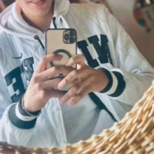 Anas E.