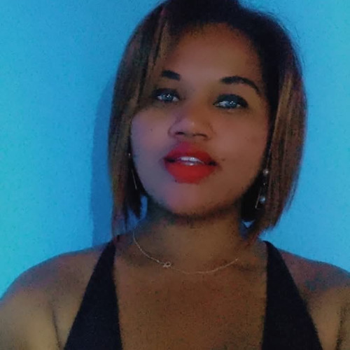 Julianne  B. profile photo