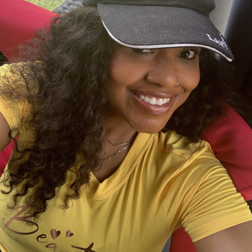 Suzette M. profile photo