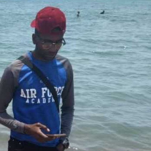 junior h. profile photo