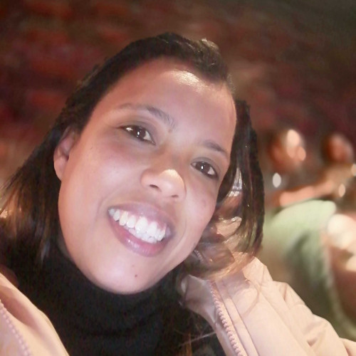 Leandra C.
