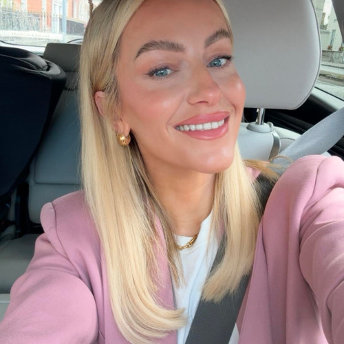 Ella R. profile photo