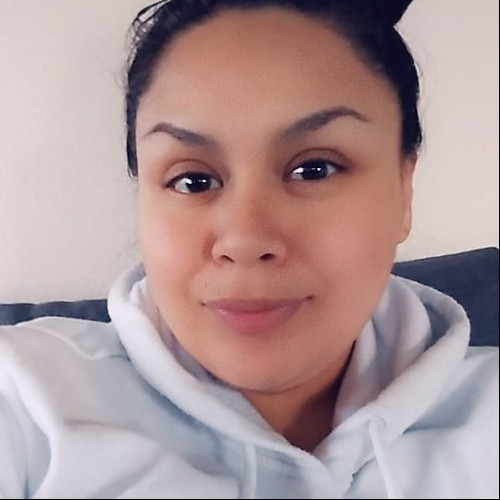 mia K. profile photo