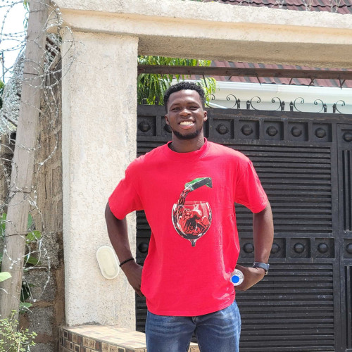Ochube D. profile photo