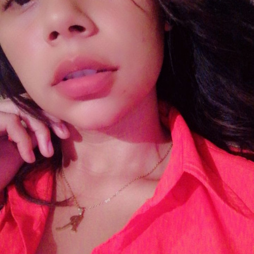 Arianny C.