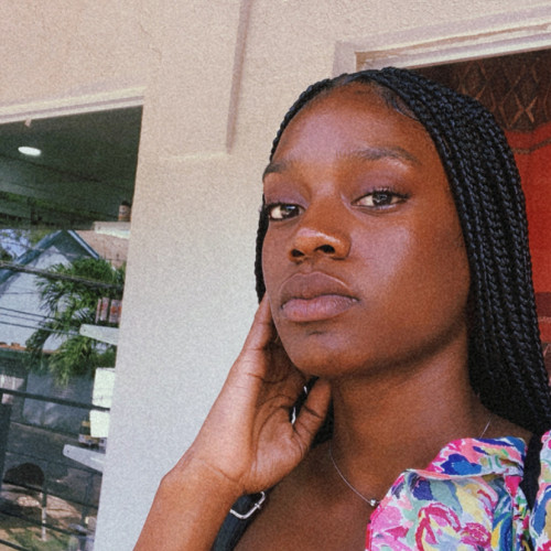 Roxy F. profile photo