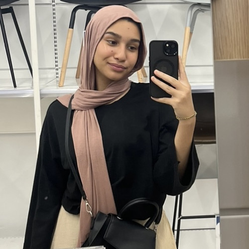 Aya C. profile photo