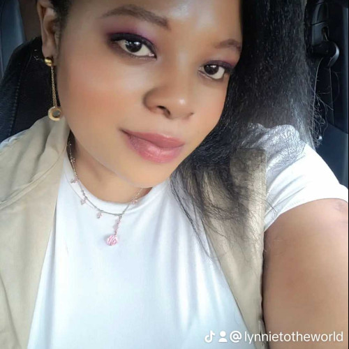 Robyn C. profile photo