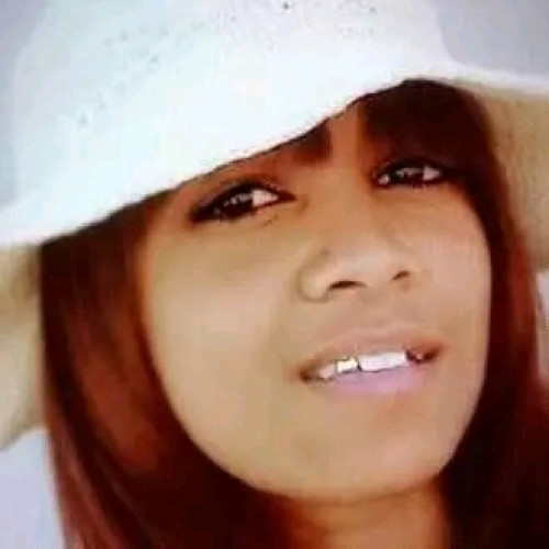 RobinLeigh  D. profile photo