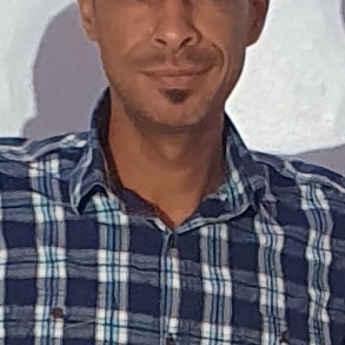 Mostafa  K.