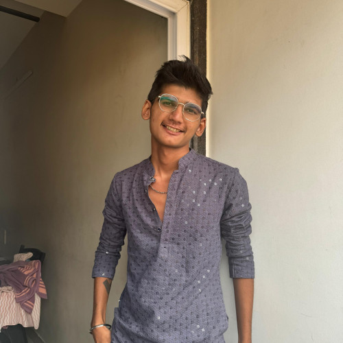 NAMAN V. profile photo