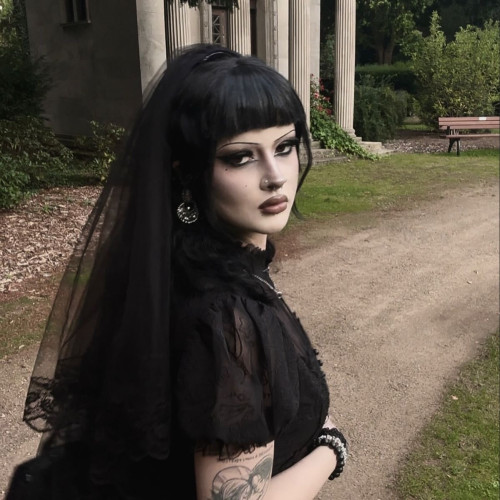 Lillian V. profile photo