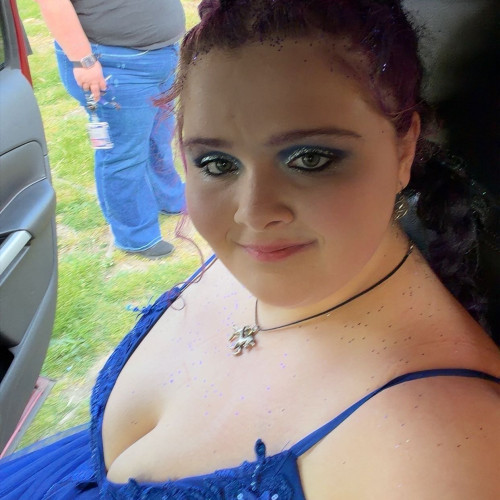 Hazel W. profile photo