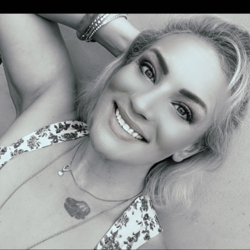 Lindseymae M. profile photo