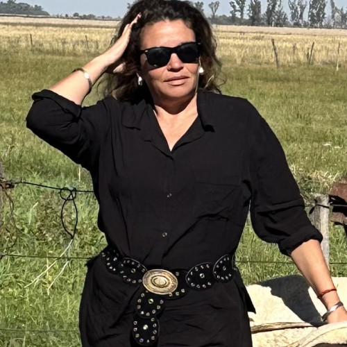 LUZ C. profile photo