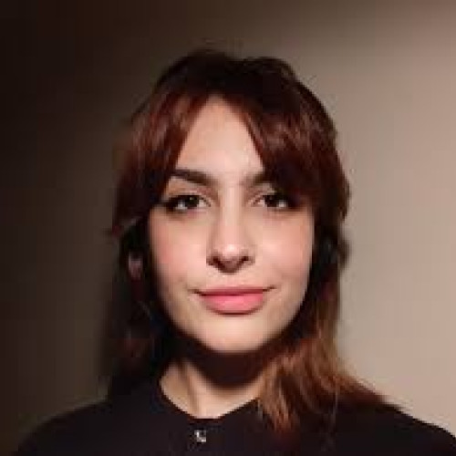 Ellie F.