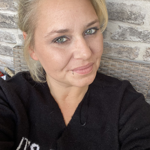 Natasha B. profile photo