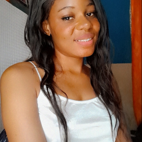 Yemisi S. profile photo