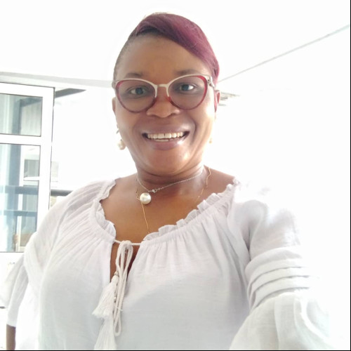 Ezinne  E.