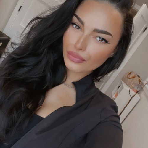 Michelle G.
