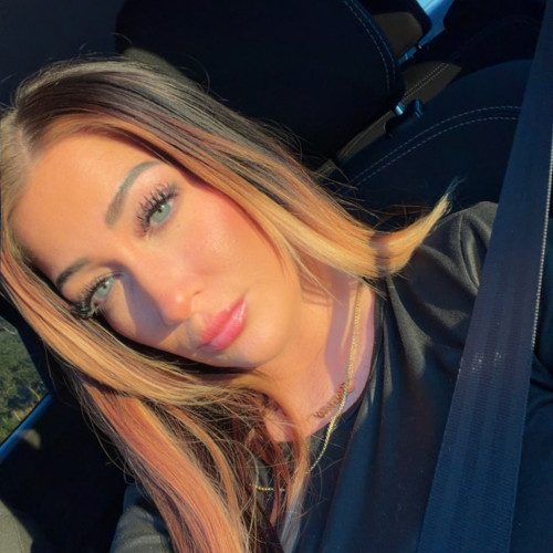 Beth W. profile photo