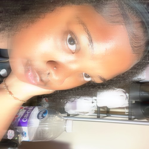 Niya J.