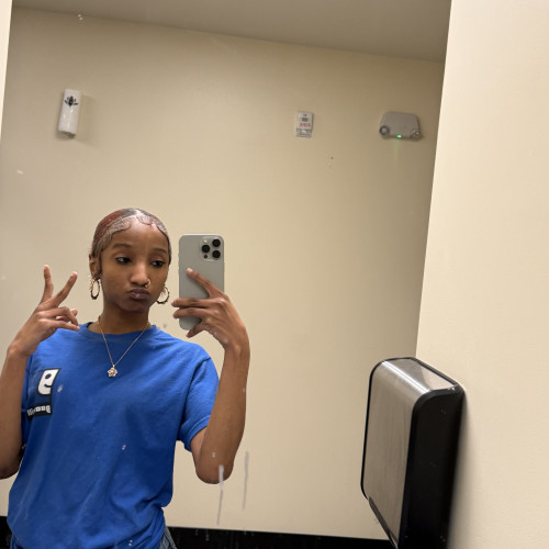 Alexis Y. profile photo