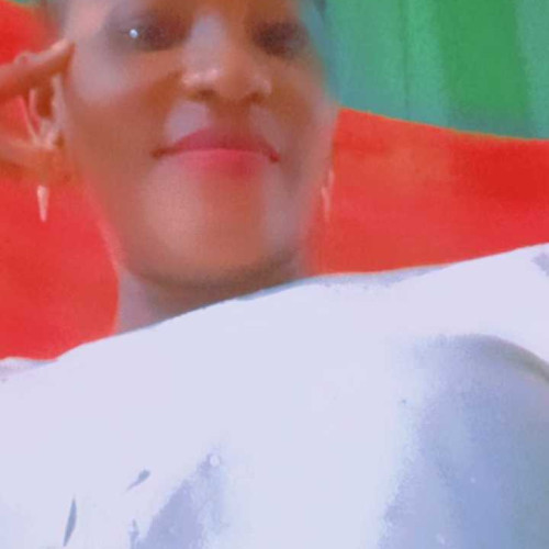Esther y. profile photo