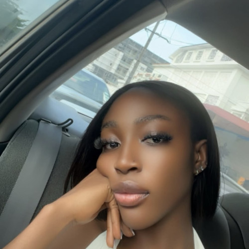 Queen R. profile photo
