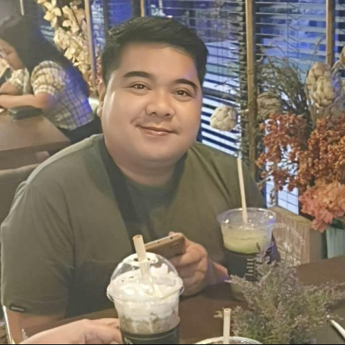 Adam R. profile photo
