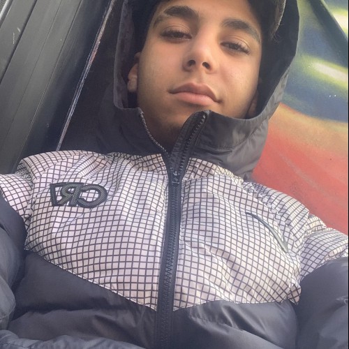 Taha F.