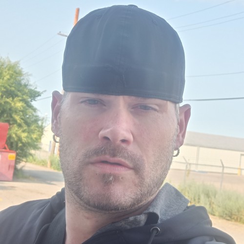 Ryan R.