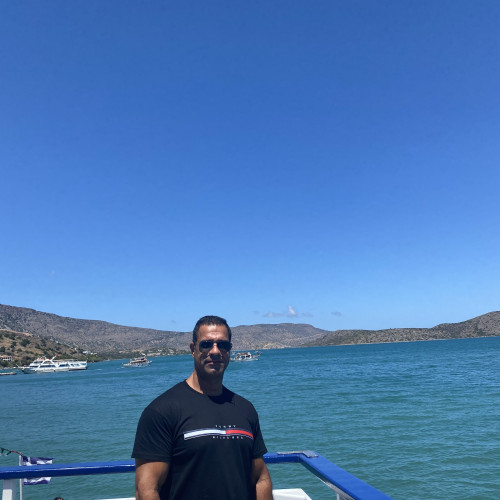 Mahdi  F. profile photo