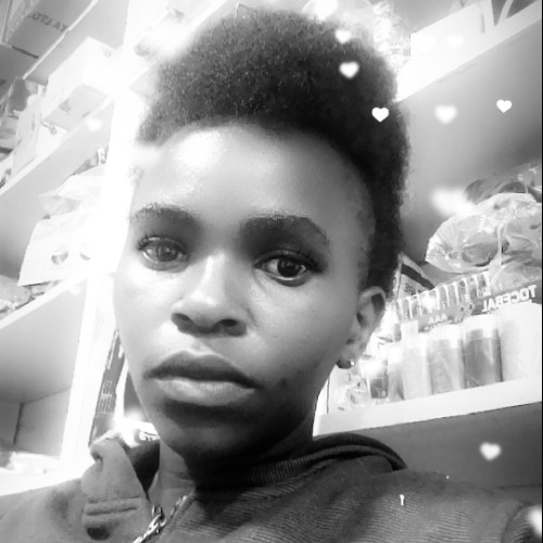 Esther N. profile photo