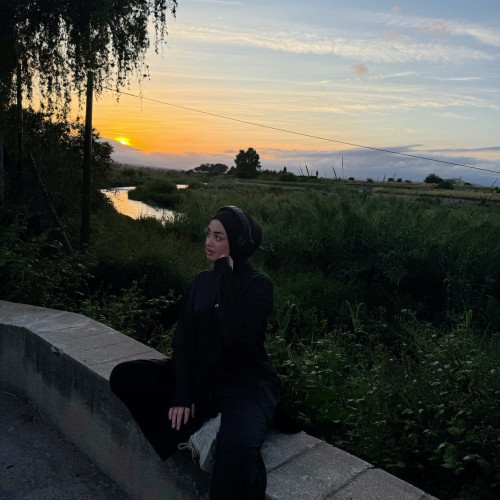 Maha 🤍. profile photo