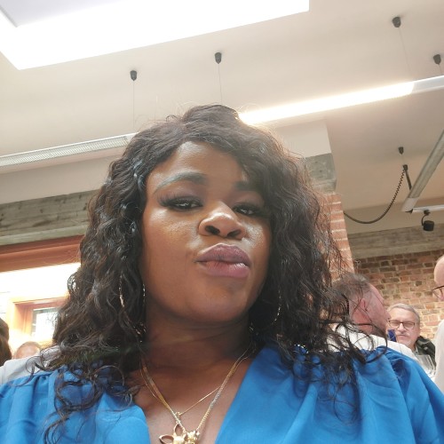 Omolola  O.