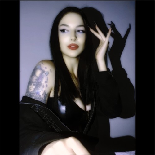 gloria p.