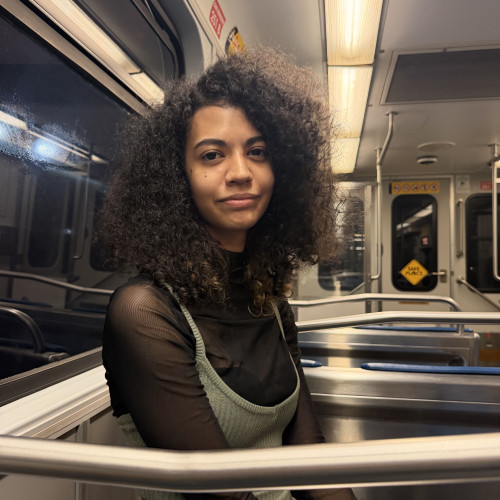 Seaya R. profile photo
