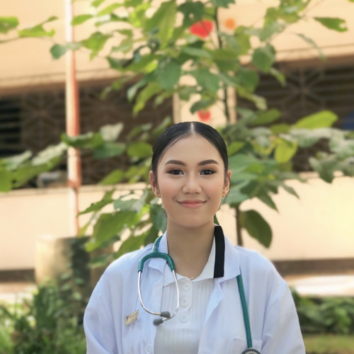 Mia  M. profile photo